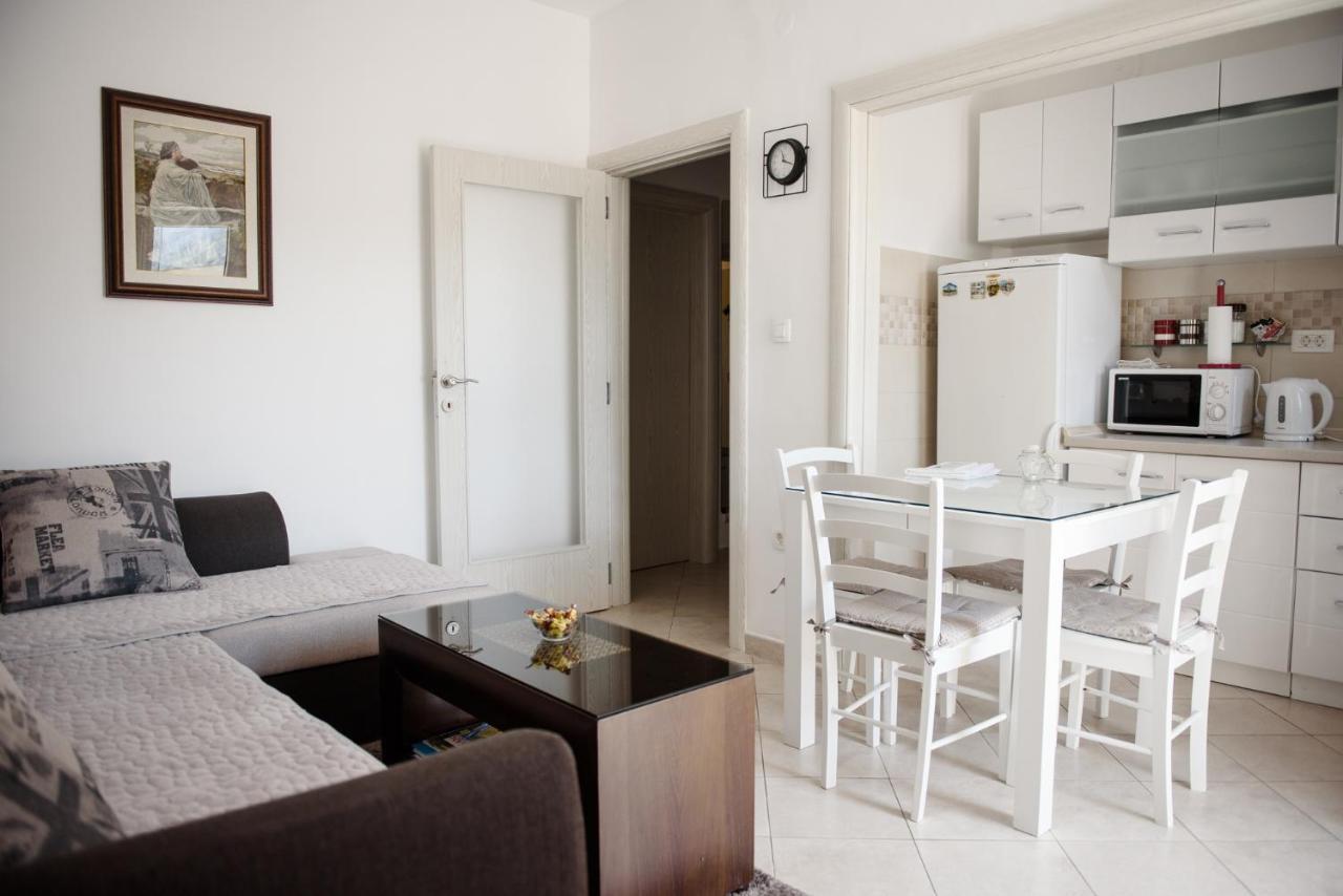 Cozy 2Br Apartment, 3 Min To The Old Town Kotor Exteriör bild